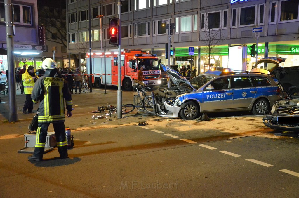 VU Pol Pkw Koeln Mitte Hahnenstr Im Laach P022.JPG